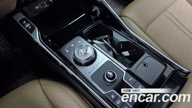Kia Sorento 2025 — Фото 9/20