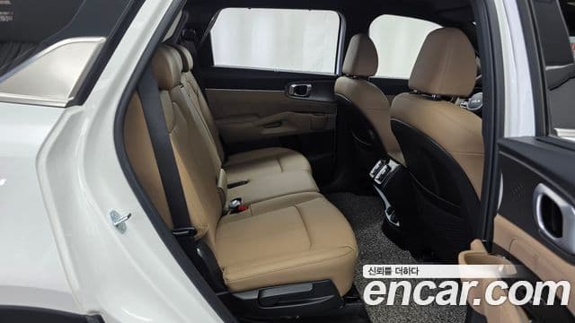 Kia Sorento 2025 — Фото 12/20