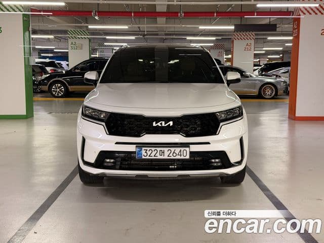 Kia Sorento 2022 — Фото 1/20