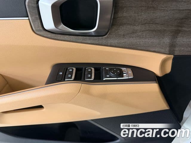 Kia Sorento 2022 — Фото 11/20