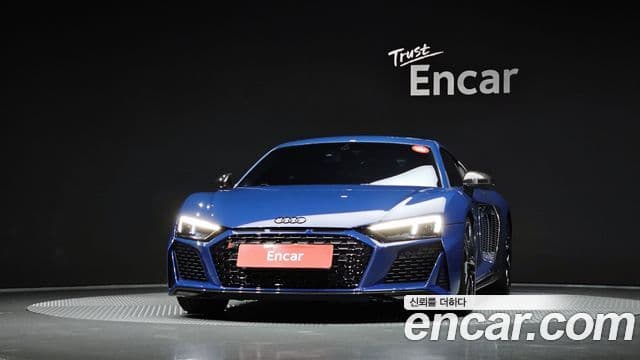 Audi R8 2021 — ფოტო 3/20