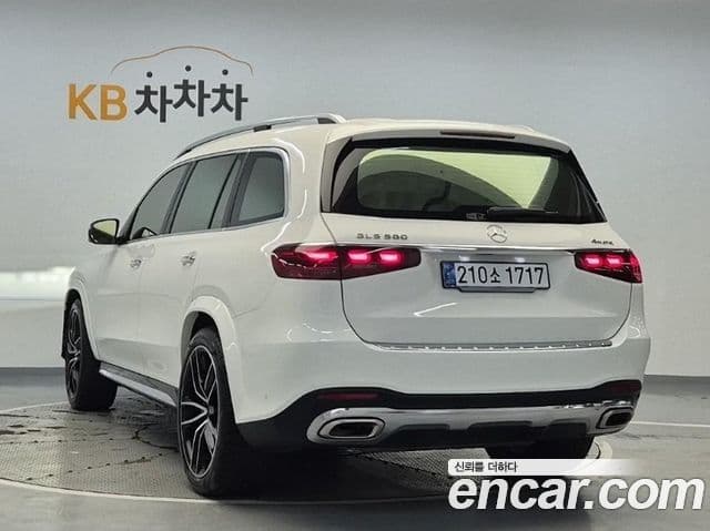 Mercedes-Benz GLS-Class 2024 — Фото 1/20