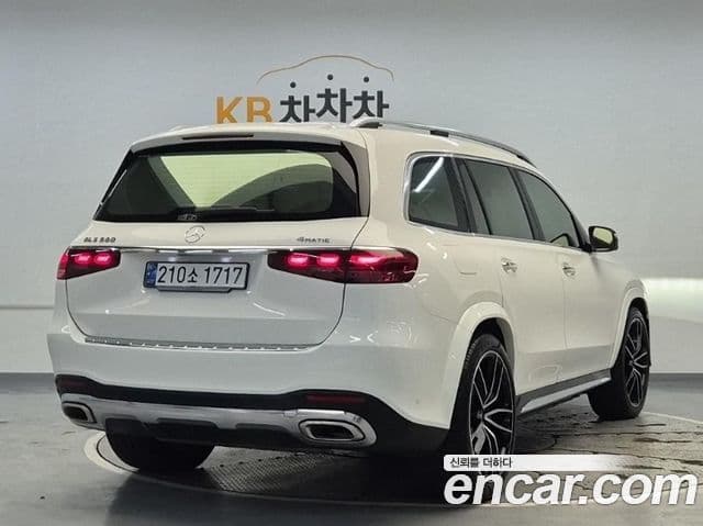Mercedes-Benz GLS-Class 2024 — Фото 3/20
