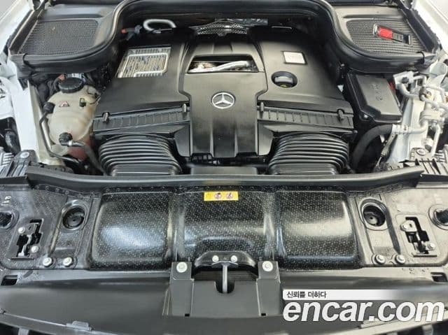 Mercedes-Benz GLS-Class 2024 — Фото 4/20