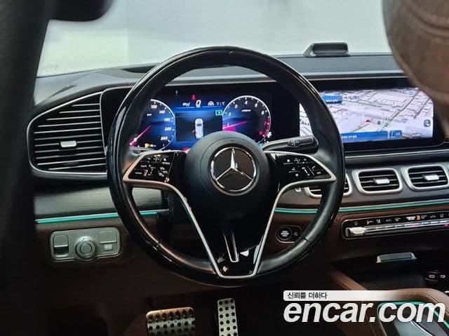 Mercedes-Benz GLS-Class 2024 — Фото 10/20