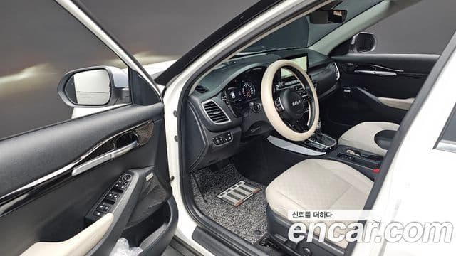 Kia Seltos 2021 — ფოტო 11/20