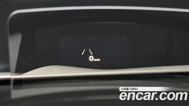 Kia Seltos 2021 — ფოტო 16/20