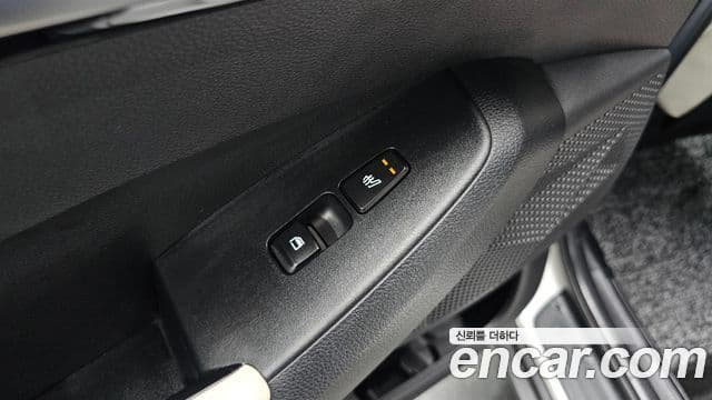Kia Seltos 2021 — Şəkil 19/20