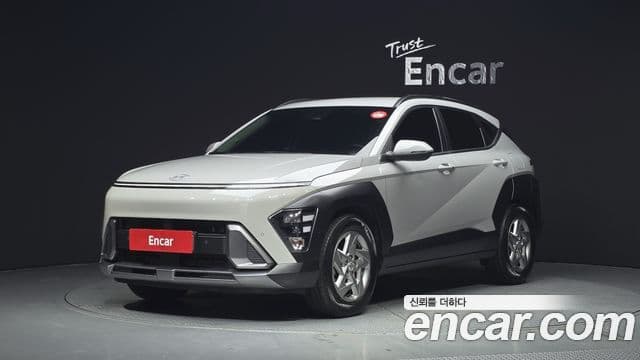 Hyundai Kona 2023 — ფოტო 1/20