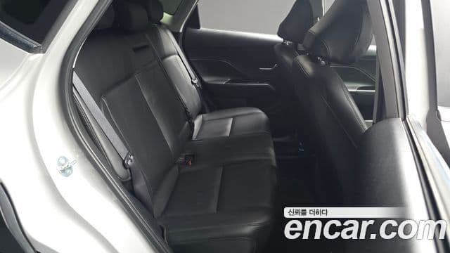 Hyundai Kona 2023 — ფოტო 11/20
