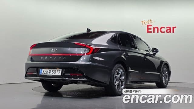 Hyundai Sonata 2021 — ფოტო 1/20