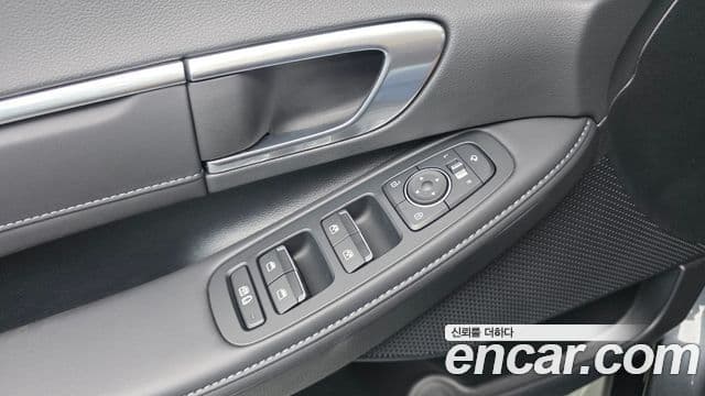 Hyundai Sonata 2021 — ფოტო 12/20