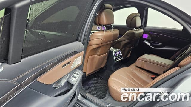 Mercedes-Benz S-Class 2020 — Photo 5/32