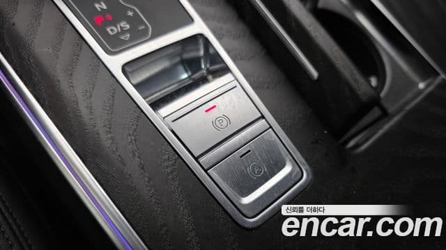 Audi A6 2021 — Şəkil 15/20