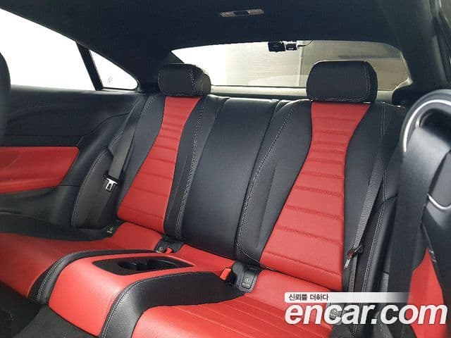 Mercedes-Benz E-Class 2018 — Şəkil 8/20