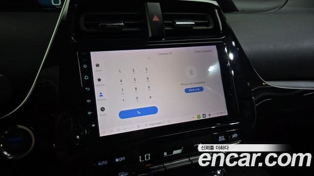 Toyota Prius 2019 — Şəkil 16/20