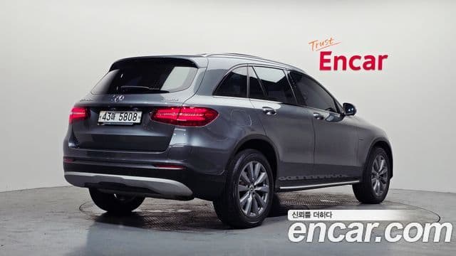 Mercedes-Benz GLC-Class 2019 — Фото 2/20