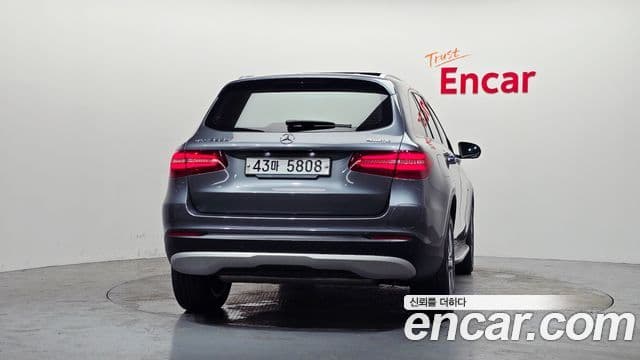 Mercedes-Benz GLC-Class 2019 — Фото 4/20