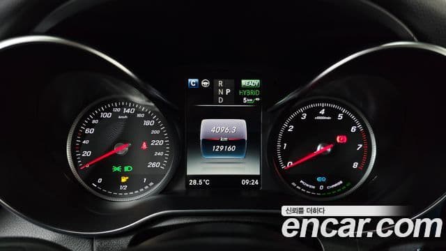 Mercedes-Benz GLC-Class 2019 — Фото 8/20