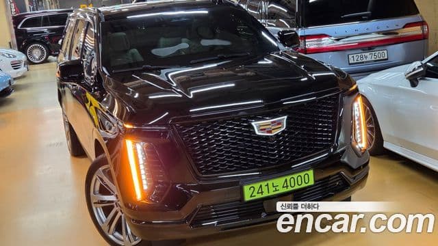 Cadillac Escalade 2025 — ფოტო 20/20