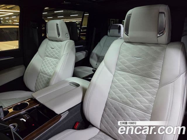 Cadillac Escalade 2025 — фото 6 из 20