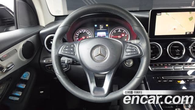Mercedes-Benz GLC-Class 2018 — Фото 13/20