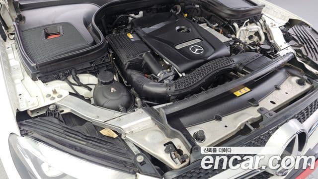 Mercedes-Benz GLC-Class 2019 — Şəkil 6/20