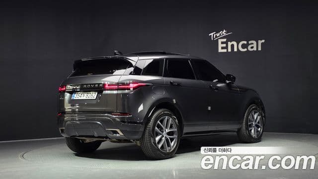 Land Rover Range Rover Evoque 2025 — ფოტო 2/20