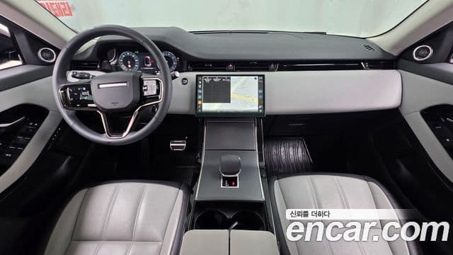 Land Rover Range Rover Evoque 2025 — ფოტო 7/20