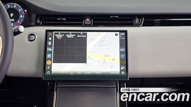 Land Rover Range Rover Evoque 2025 — ფოტო 14/20