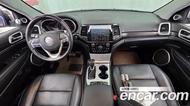Jeep Grand Cherokee 2021 — фото 6 из 20