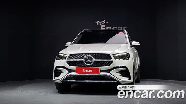 Mercedes-Benz GLE-Class 2025 — Фото 2/20