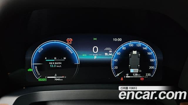 Toyota Alphard 2025 — ფოტო 8/20