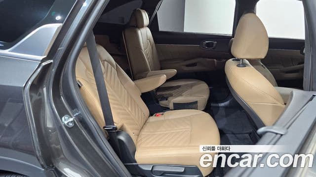 Kia Sorento 2025 — Şəkil 11/20