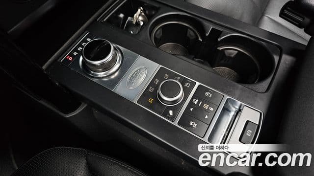 Land Rover Discovery 5 2019 — фото 9 из 20