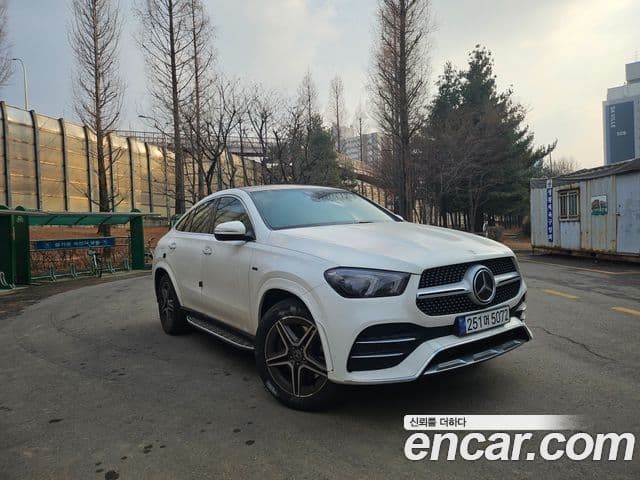 Mercedes-Benz GLE-Class 2021 — ფოტო 3/17