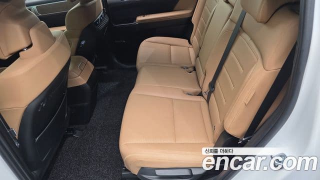 Hyundai Santa Fe 2024 — ფოტო 26/37