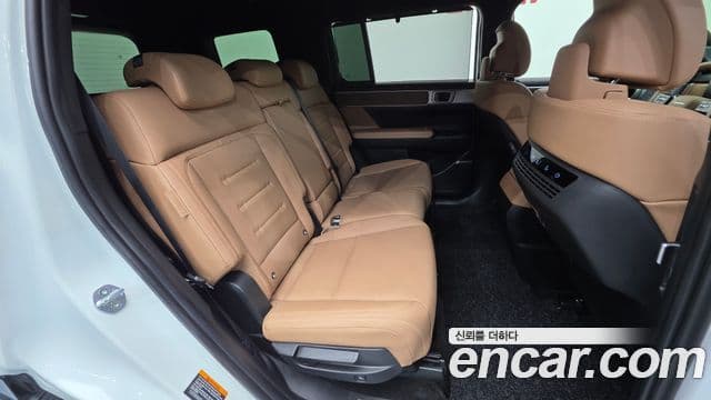 Hyundai Santa Fe 2024 — ფოტო 12/37