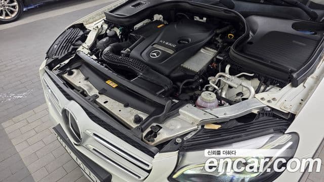 Mercedes-Benz GLC-Class 2019 — Şəkil 6/20