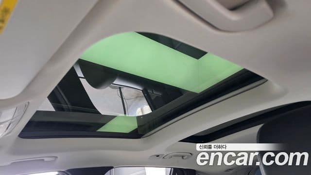 Mercedes-Benz GLC-Class 2019 — Şəkil 19/20