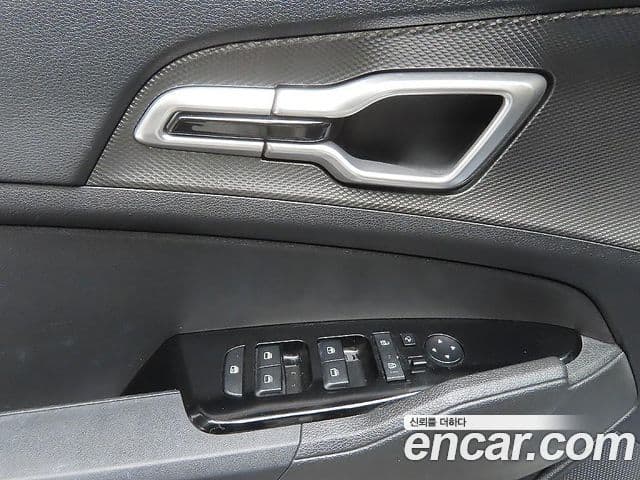 Kia Sportage 2022 — фото 11 из 20