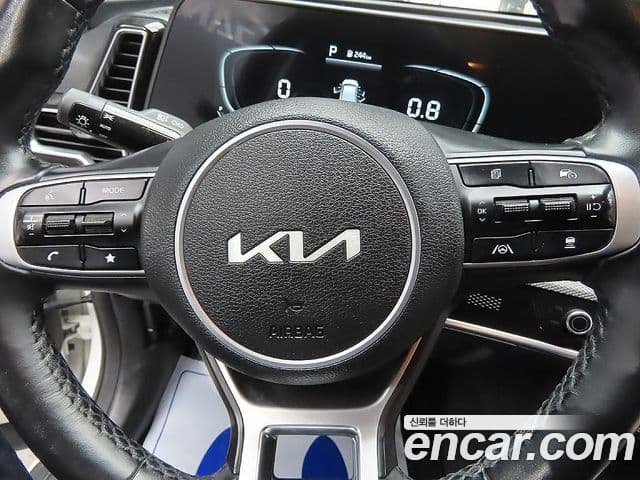 Kia Sportage 2022 — фото 13 из 20