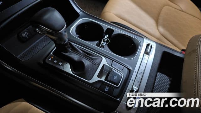 Kia Carnival 2021 — Şəkil 9/20