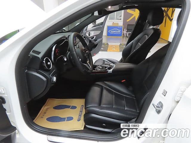 Mercedes-Benz C-Class 2020 — Şəkil 7/11