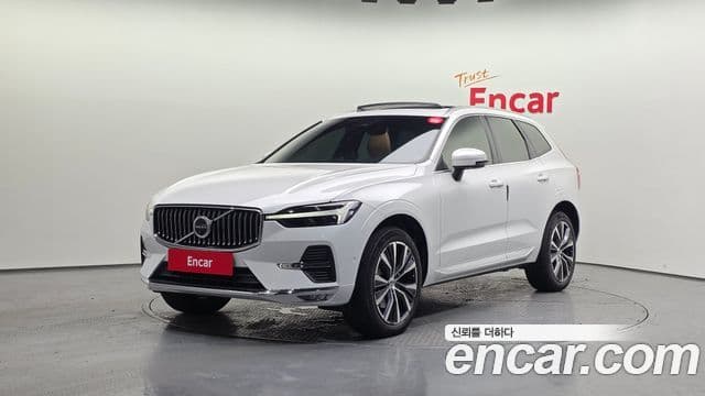 Volvo XC60 2022 — Şəkil 1/20