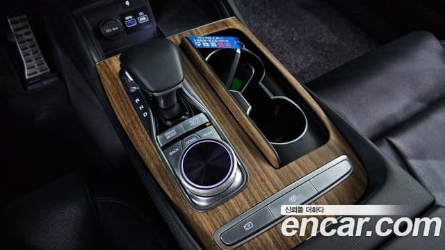 Kia The K9 2021 — фото 9 из 20