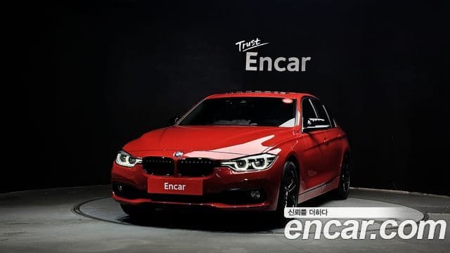 BMW 3 Series 2018 — ფოტო 3/20