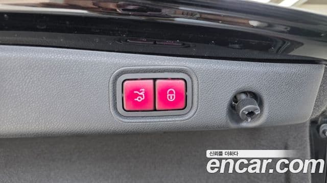 Mercedes-Benz E-Class 2020 — Şəkil 11/33