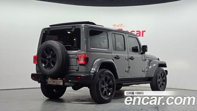 Jeep Wrangler 2023 — Şəkil 2/20