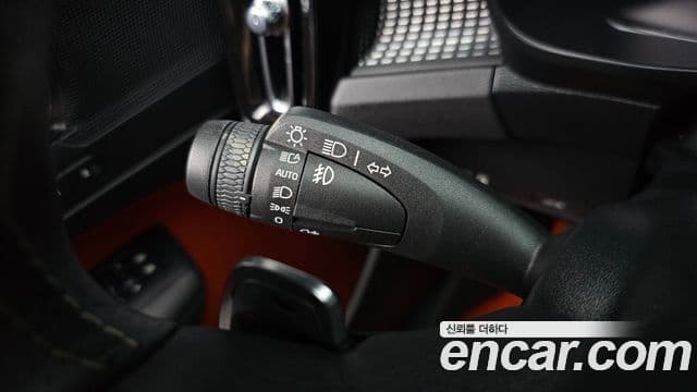 Volvo XC40 2020 — Şəkil 2/36